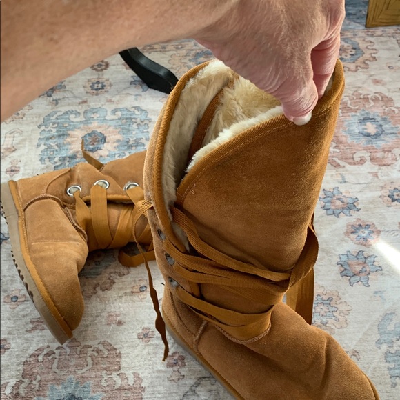 Tall Ugg Nomad ribbon lace up boots sherpa lined suede leather flats - Picture 13 of 16